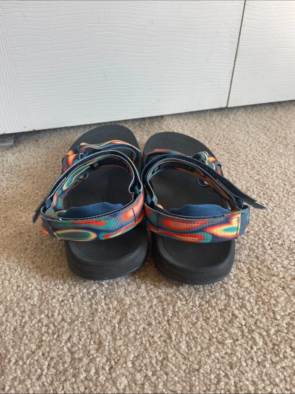 Teva Big Kids Sz 6 Hurricane XLT 2 Groovy Walking Sandals in Galactic Explore